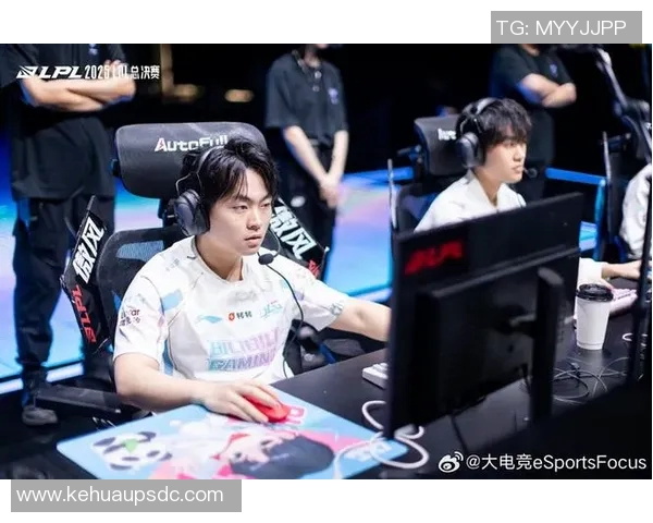 BLG中路选手在S15电竞总决赛中的表现分析与突破得失总结